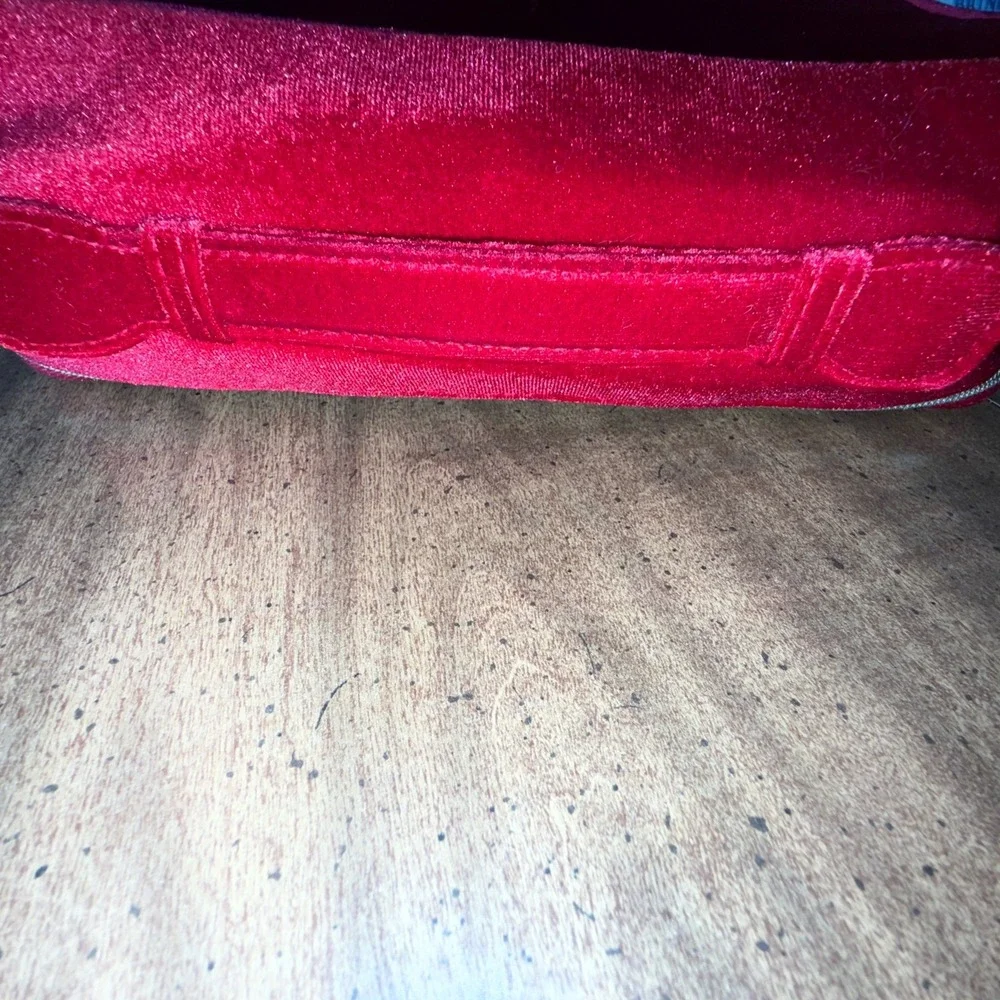 Estee Lauder  Train Case Bag 2023 Limited Edition ~Red Velvet~ with‎ Handle